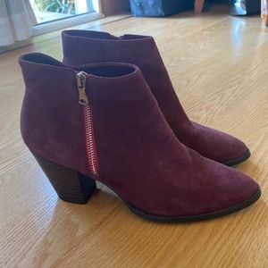 Mellow yellow suede purple leather boots